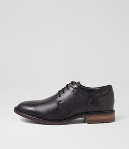 EARL 05 JS SCHWARZ LEATHER