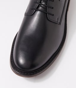 EARL 05 JS SCHWARZ LEATHER