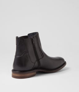 EARL 08 JS SCHWARZ LEATHER