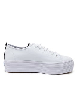 TRIPLE UP KE WHITE CANVAS