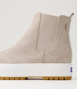 CHELSEA LUG KE TAUPE SUEDE