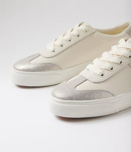 JUMP KICK T TOE KE EGRET GLITTER LEATHER