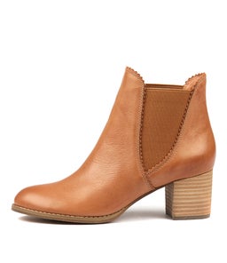 BELLE DK TAN LEATHER