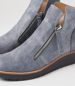 OLISE WASHED DENIM NAVY SOLE LEATHER
