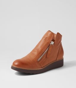 OLISE COGNAC CHOC SOLE LEATHER