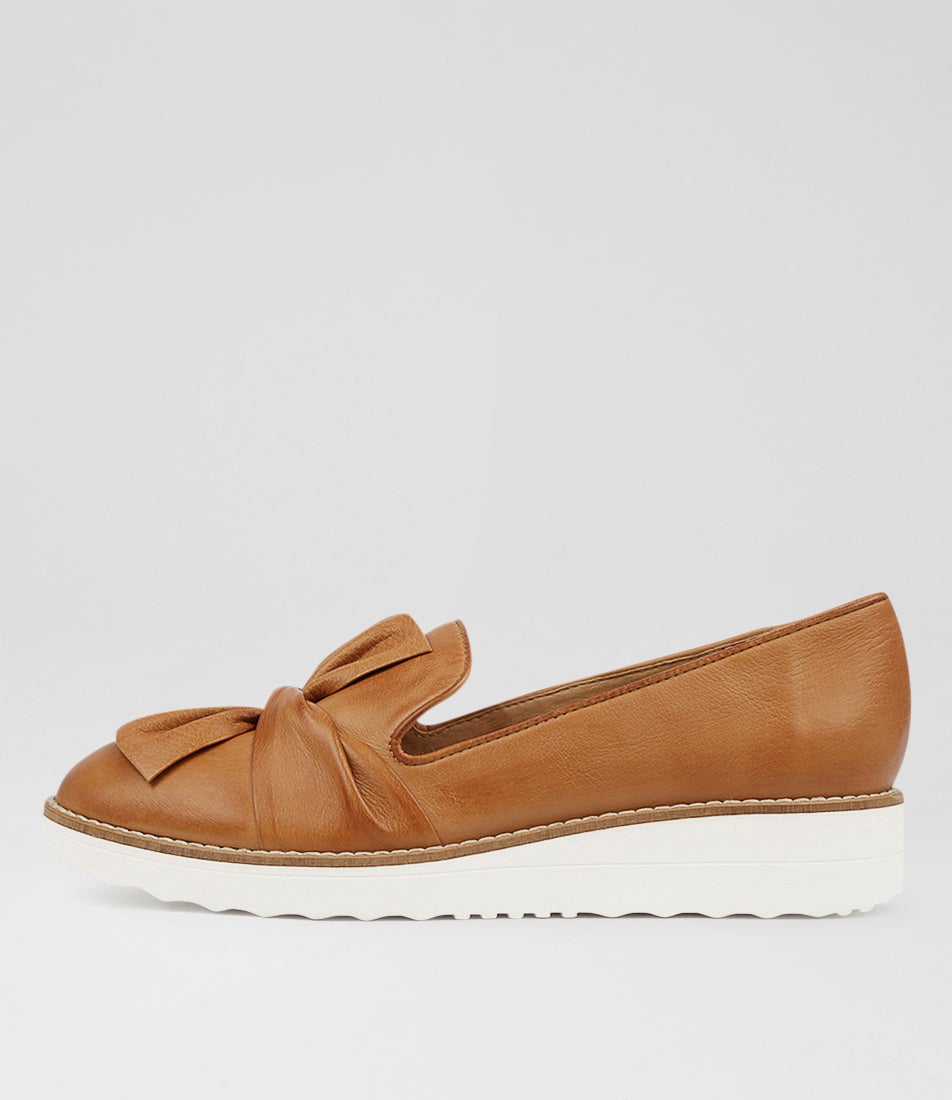 Opitto Dark Tan Leather Flat Shoes