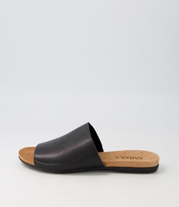 BERTA MI BLACK LEATHER