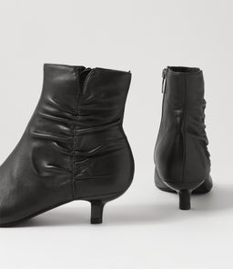 CLERIS MI BLACK LEATHER