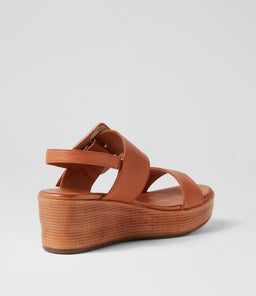 CRUUZ MI TAN LEATHER