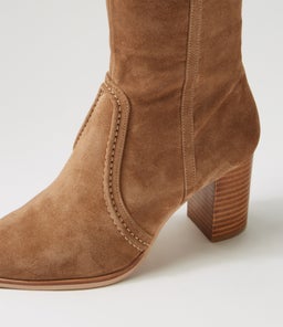 AMMLA MI LT CHOC SUEDE