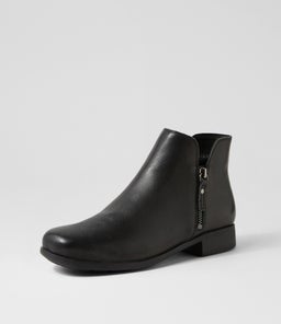 IZZAY MI BLACK LEATHER