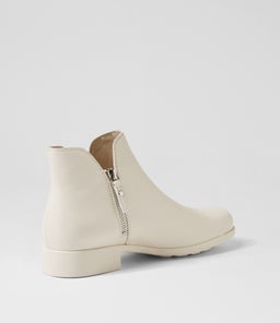 IZZAY MI IVORY LEATHER