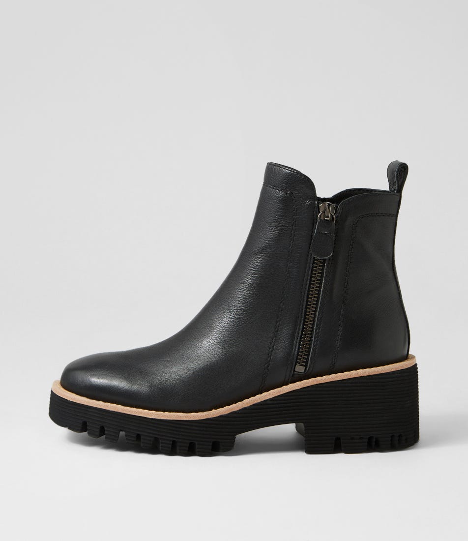 Dissel Black Leather Ankle Boots Dissel Black Leather Ankle Boots