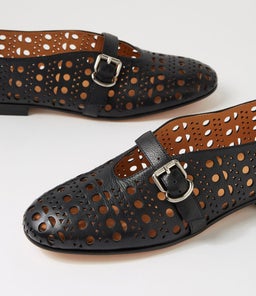 UGGY MI BLACK LEATHER