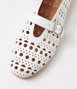 UGGY MI WHITE LEATHER