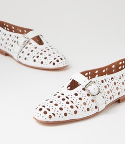 UGGY MI WHITE LEATHER