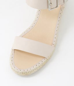 GABRILL MI ALMOND LEATHER