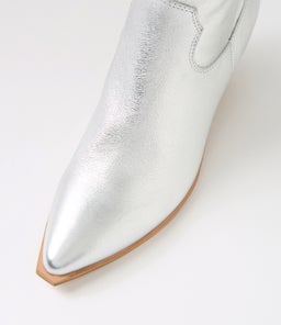 DALLON MI SILVER CRUSH LEATHER