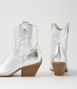 DALLON MI SILVER CRUSH LEATHER