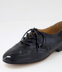INI MI BLACK PATENT LEATHER