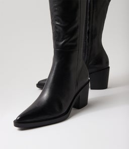 LARINA MI BLACK LEATHER