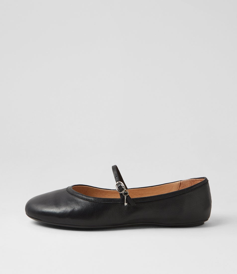 Bumble Black Leather Ballet Flats