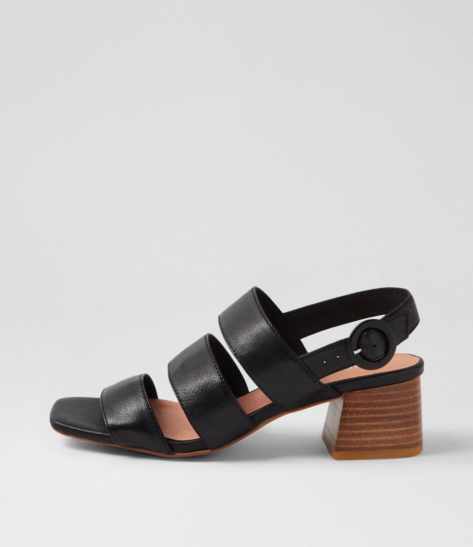 Fantum Black Natural Leather Sandals