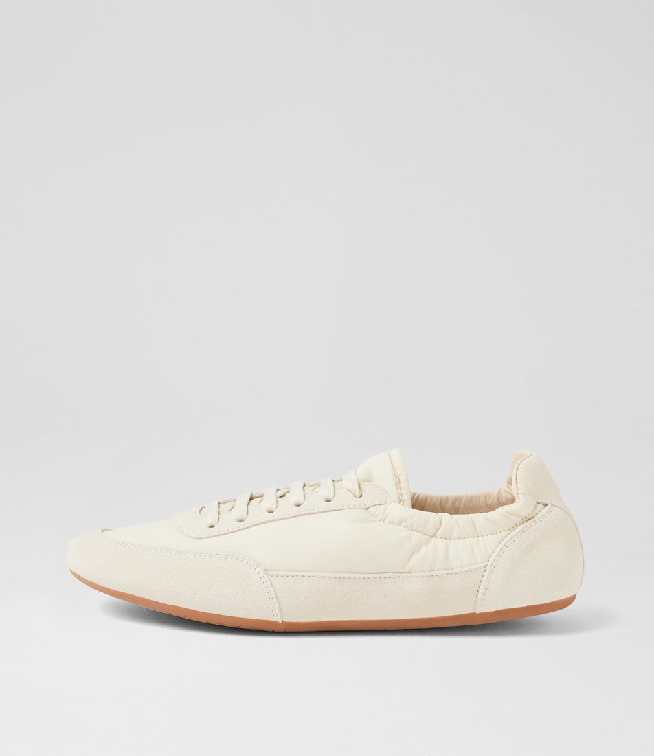 Brisk Vanilla Suede Fabric Sneakers Brisk Vanilla Suede Fabric Sneakers