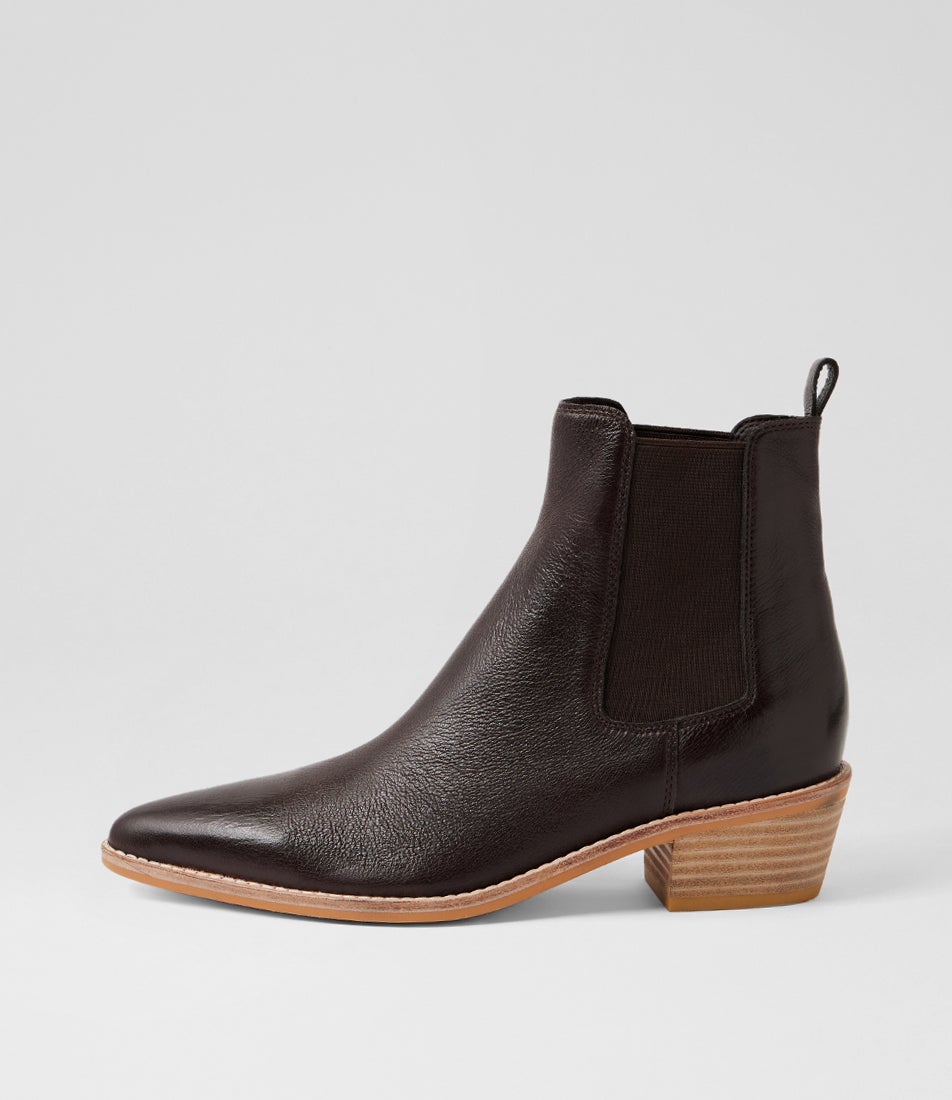 Diskel Choc Leather Chelsea Boots