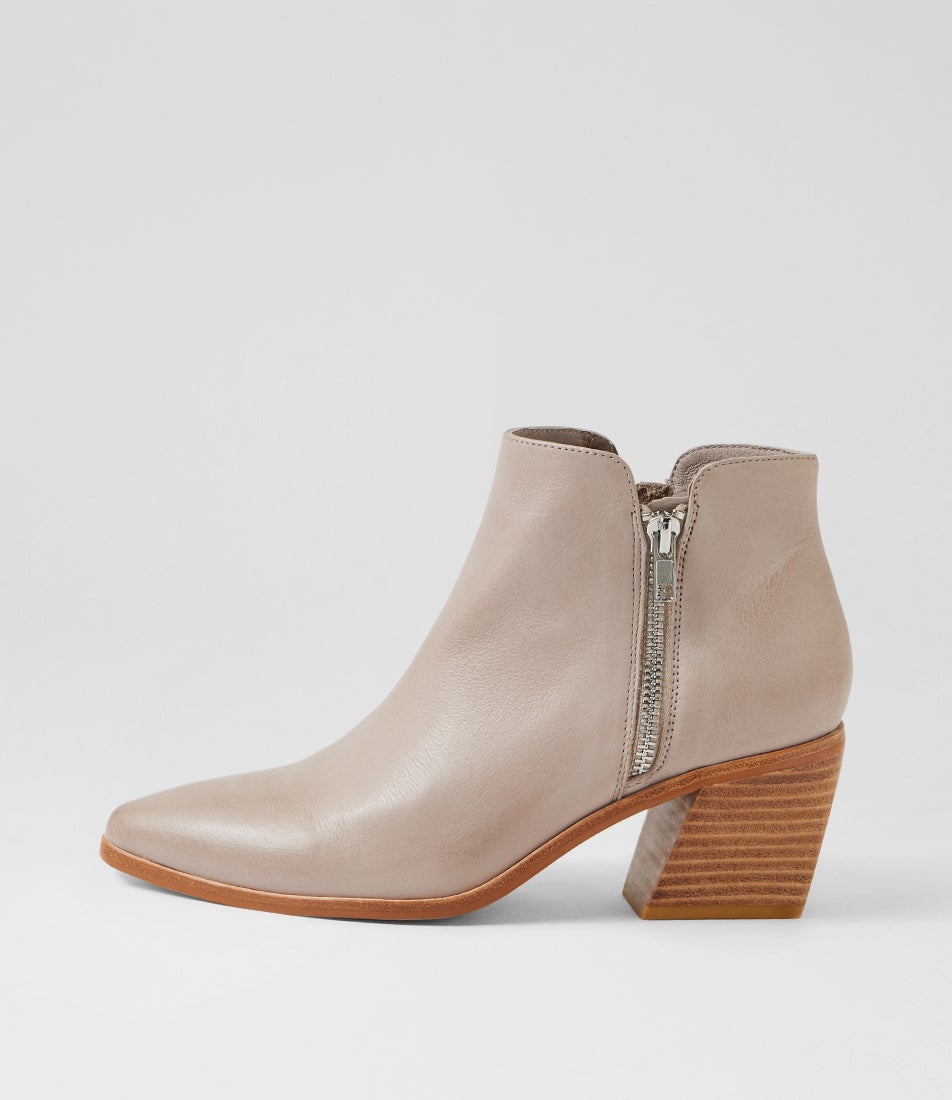Jeeps Smoke Leather Ankle Boots Jeeps Smoke Leather Ankle Boots