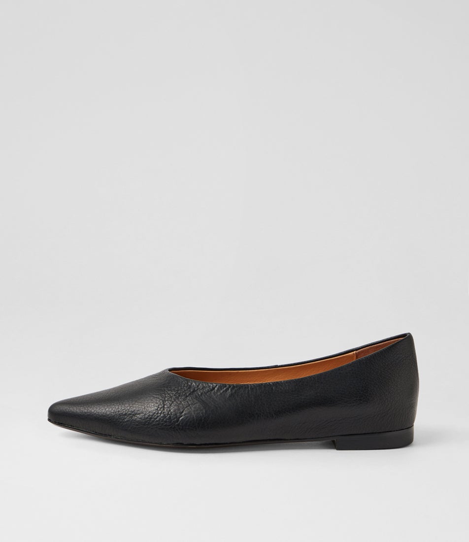 Yoshiro Black Leather Flat Shoes