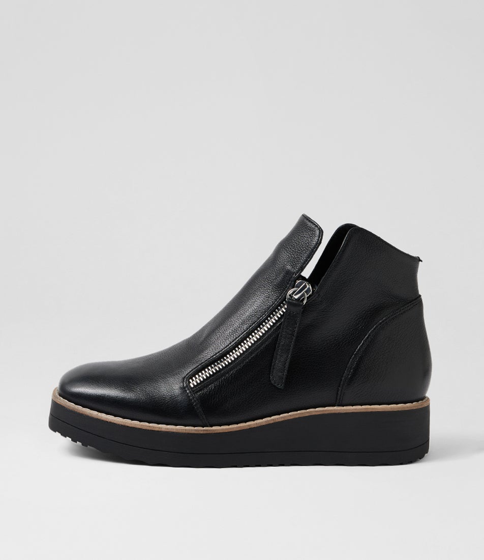 Ditta Black Leather Ankle Boots
