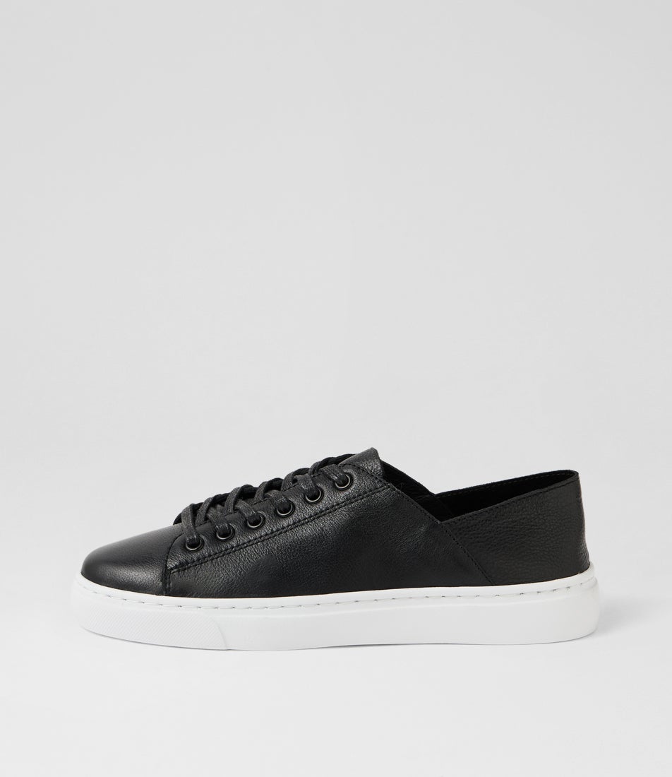 Oskher Black Leather Sneakers Oskher Black Leather Sneakers