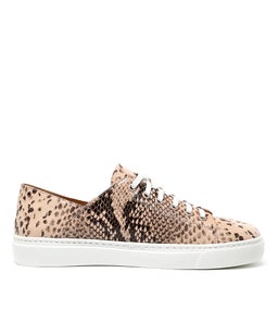 OSKY NUDE PYTHON