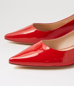 THEMUST MO RED PATENT LEATHER
