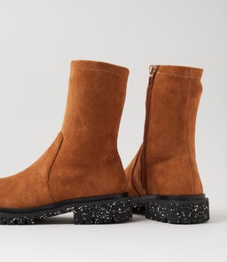 ROYALTY MO TAN BLACK SPECKLE SOLE STRETCH MICROSUEDE