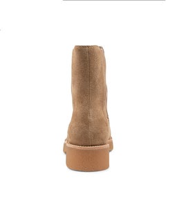 FAVORITE MO TAUPE SUEDE