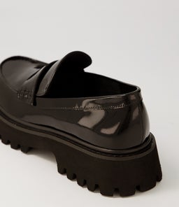 SIA MO BLACK PATENT LEATHER