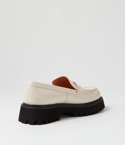 SIA MO VANILLA SHINE LEATHER