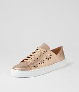OBERT MO CHAMPAGNE LEATHER