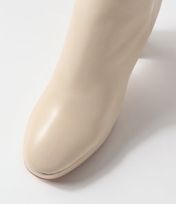 AGGIY MO CREAM LEATHER