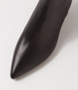 CEMILA MO BLACK LEATHER