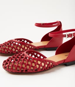 BEYLANIE MO RED LEATHER