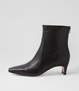 DARHL MO BLACK LEATHER