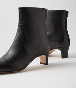 DARHL MO BLACK LEATHER