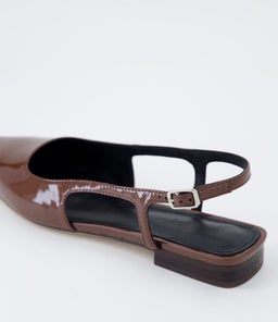 ODELLE MO CHOC PATENT LEATHER