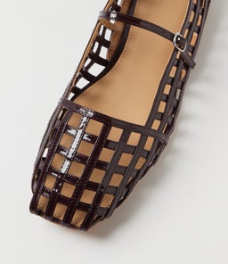 TAINTS MO BURGUNDY PATENT LEATHER