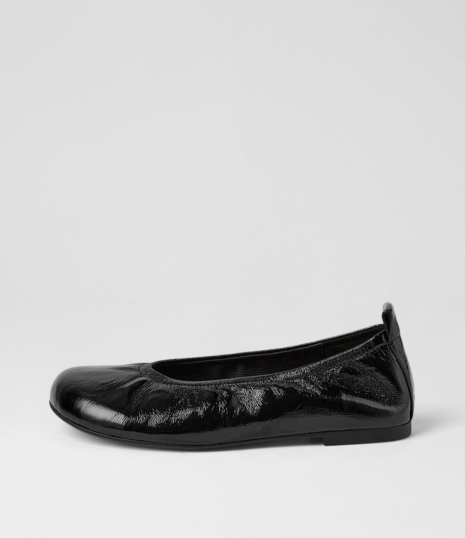 Linni Black Crinkle Patent Ballet Flats