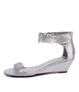 MAS SILVER LEATHER