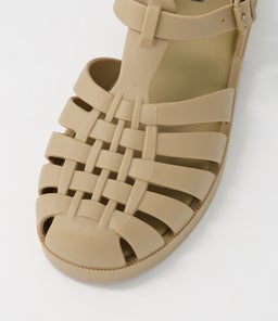 MELISSA POSSESSION AD MY BEIGE PVC